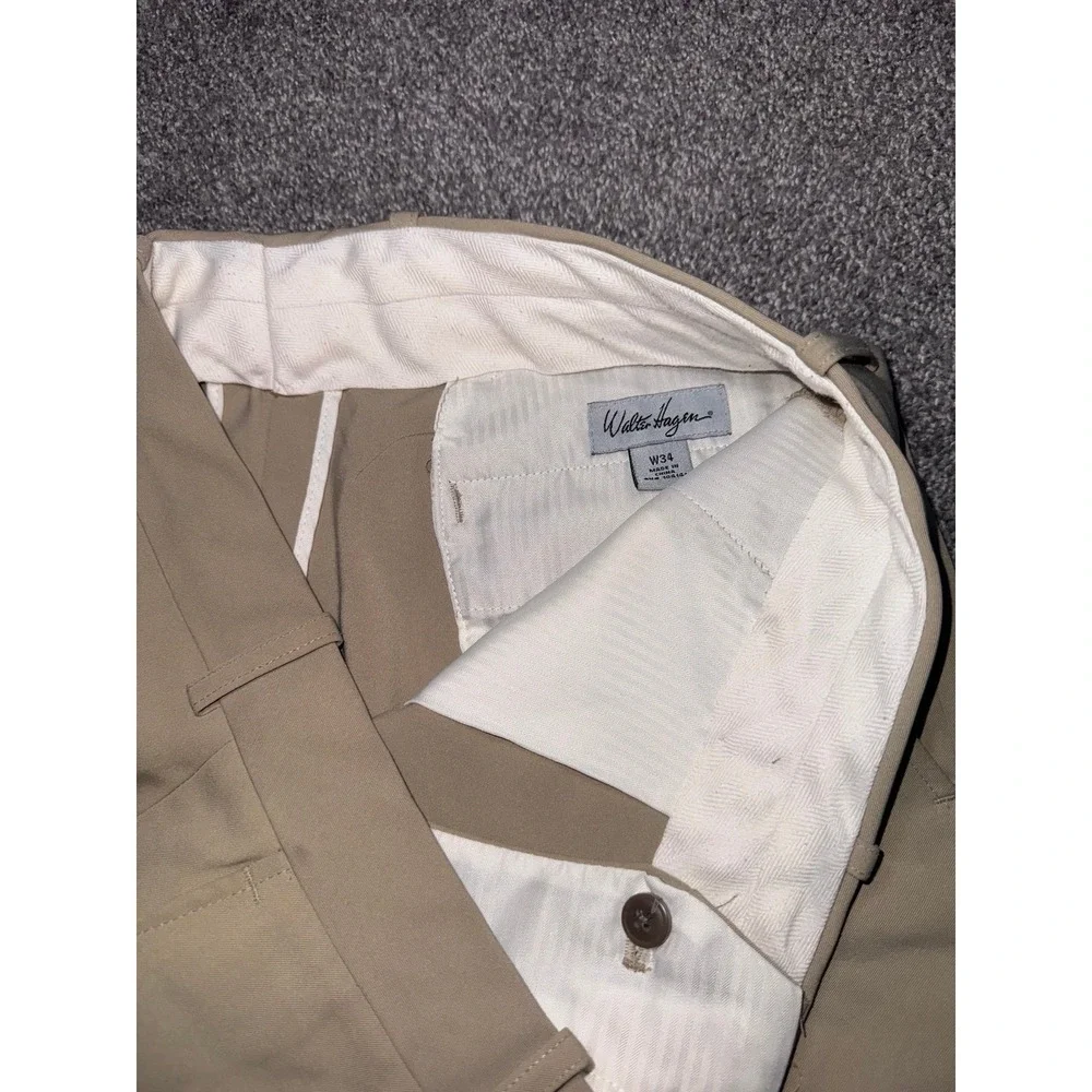 Walter Hagen Men's Khaki Chino Golf Athletic Performance Shorts‎ W34